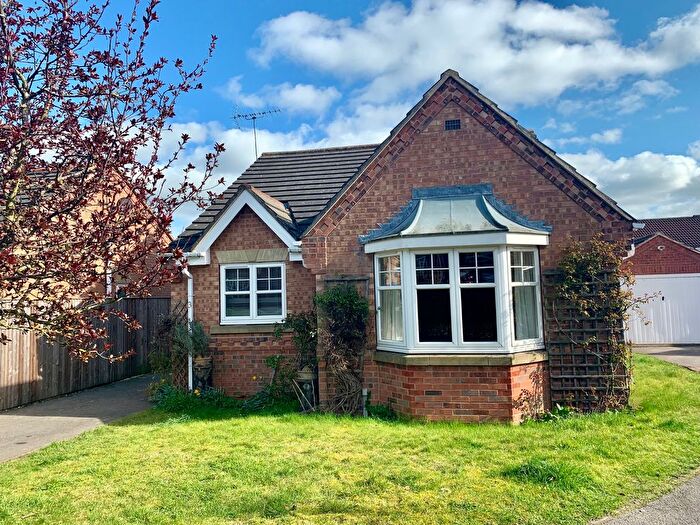 2 Bedroom Bungalow To Rent In Paddock Hill, Malton, YO17