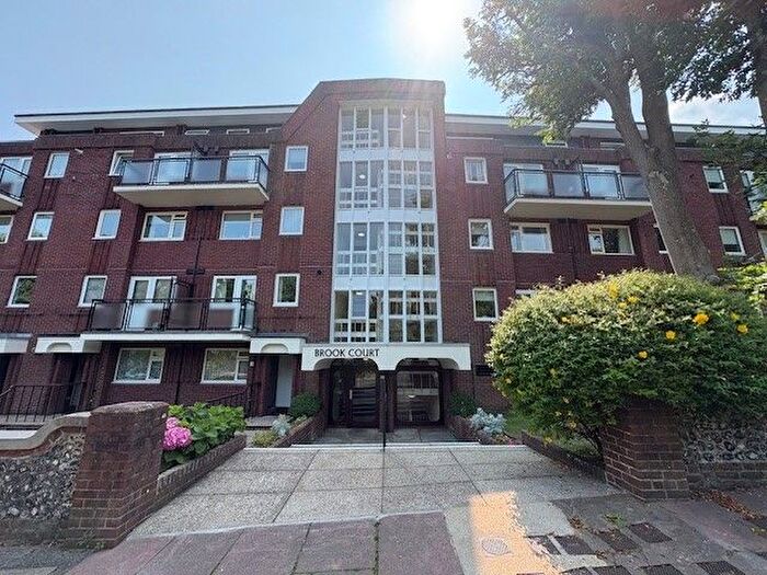 2 Bedroom Maisonette To Rent In Meads Road, Eastbourne, BN20