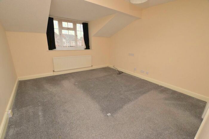 4 Bedroom Detached House For Sale In Steeple Drive, Alphington, Exeter, Devon, EX2