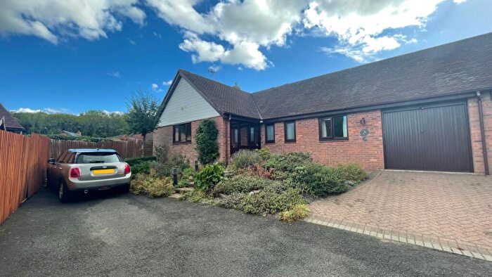 3 Bedroom Semi-Detached Bungalow For Sale In St. Marys Acre, Bearley, Stratford-upon-Avon, CV37
