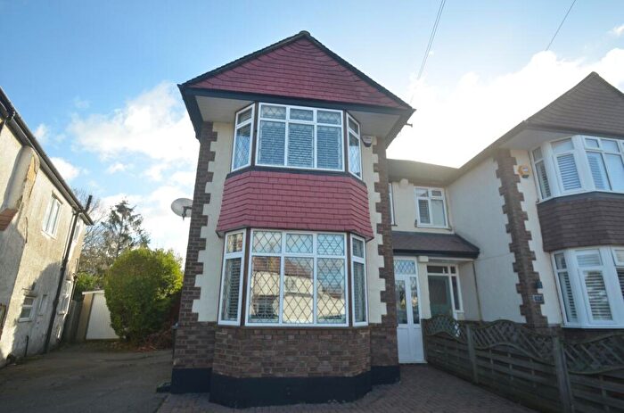 3 Bedroom Semi Detached House For Sale In Tower View, Shirley, Croydon, CR0