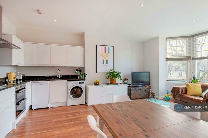 2 Bedroom Flat To Rent In Brondesbury Road, London, NW6