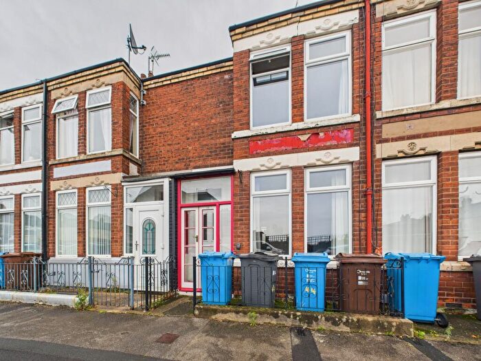2 Bedroom Terraced House For Sale In Marne Street, Hull, HU5