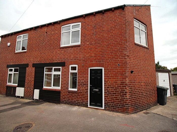 1 Bedroom Terraced House To Rent In Cusworth Road, Doncaster, South Yorkshire, DN5
