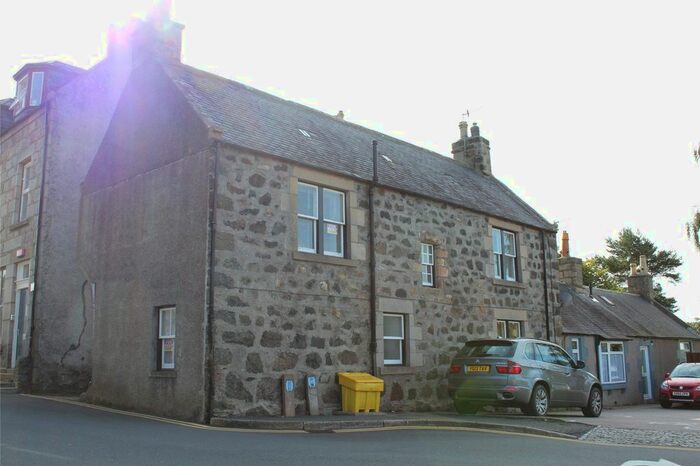 3 Bedroom Semi-Detached House To Rent In Market Square, Oldmeldrum, Aberdeenshire, AB51