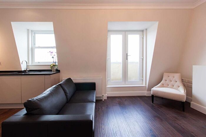 1 Bedroom Flat To Rent In Churchfield Road, London, W3