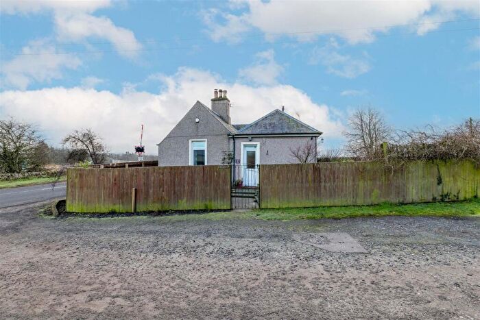 2 Bedroom Cottage For Sale In Forteviot, PH2