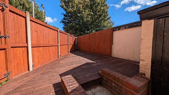 2 Bedroom End Terrace House To Rent In East Street, Dover, Kent, CT17