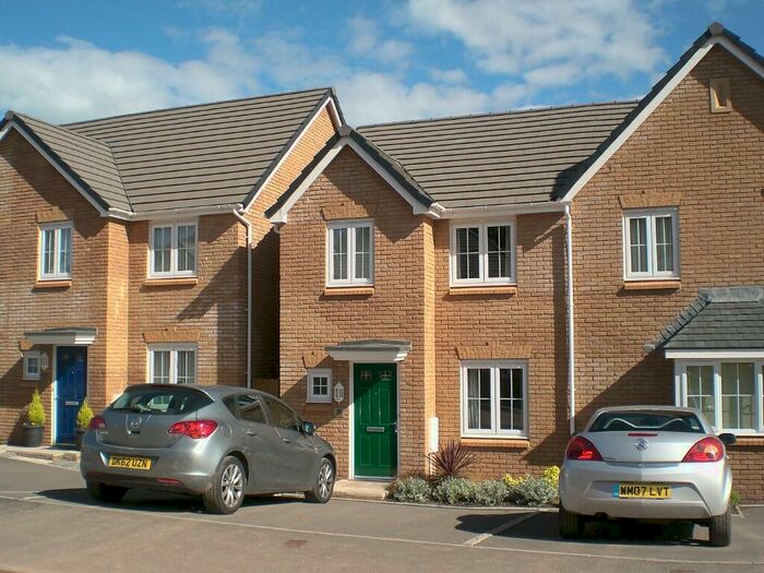 3 Bedroom Semi-Detached House To Rent In Heol Senni, Bettws, Newport, NP20