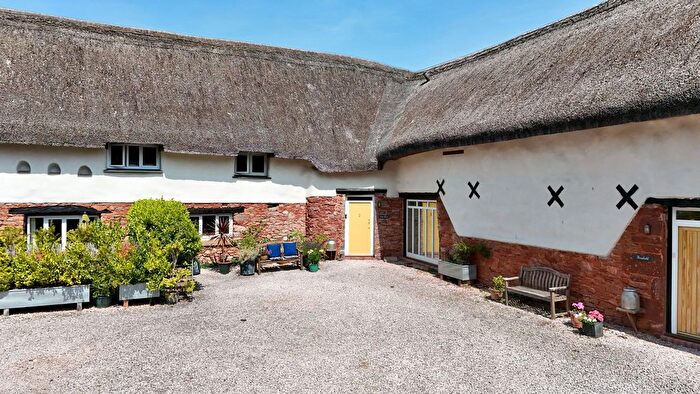 4 Bedroom Terraced House For Sale In Edginswell, Torquay, TQ2