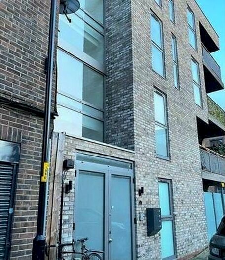 1 Bedroom Flat To Rent In Lower Rd, London, SE16