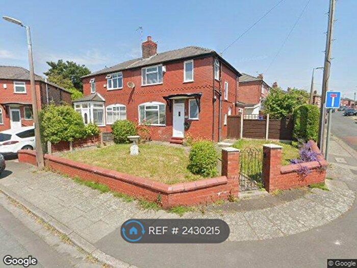 3 Bedroom Semi-Detached House To Rent In Parksway, Swinton, Manchester, M27