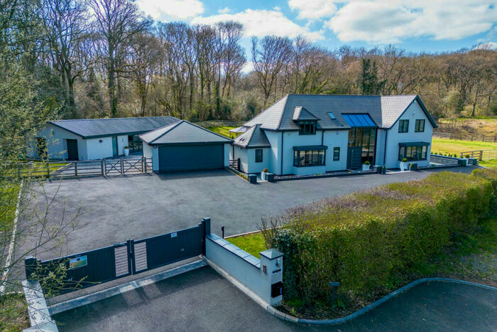 4 Bedroom Detached House For Sale In Dordale Road Belbroughton Stourbridge, West Midlands, DY9