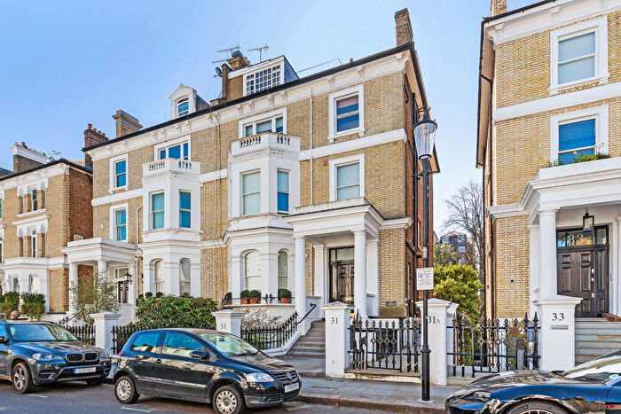 1 Bedroom Apartment For Sale In The Little Boltons, London, SW10