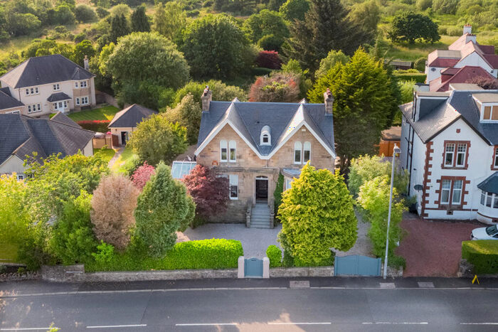 5 Bedroom Detached House To Rent In Lochwinnoch Road, Inverclyde, PA13