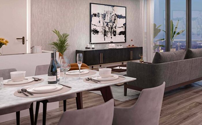 3 Bedroom Flat For Sale In Manchester Waters, Pomona Strand, Old Trafford, Manchester, M16