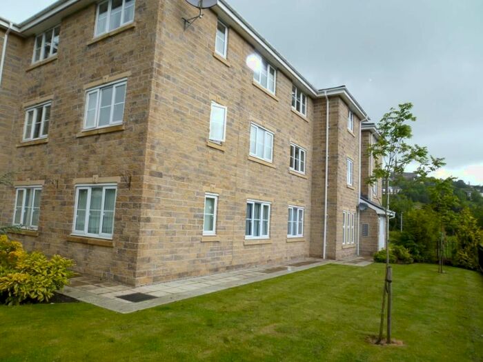 3 Bedroom Flat To Rent In Border Mill Fold, Mossley, Ashton-Under-Lyne, OL5