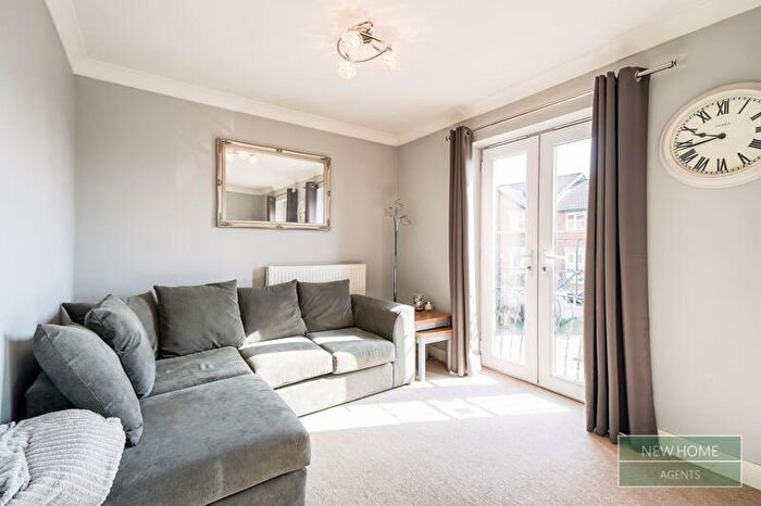 4 Bedroom End Of Terrace House For Sale In Eyre Court, Bramley, Rotherham, S66