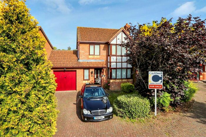 4 Bedroom Detached House To Rent In Egerton Gate, Shenley Brook End, Milton Keynes, MK5
