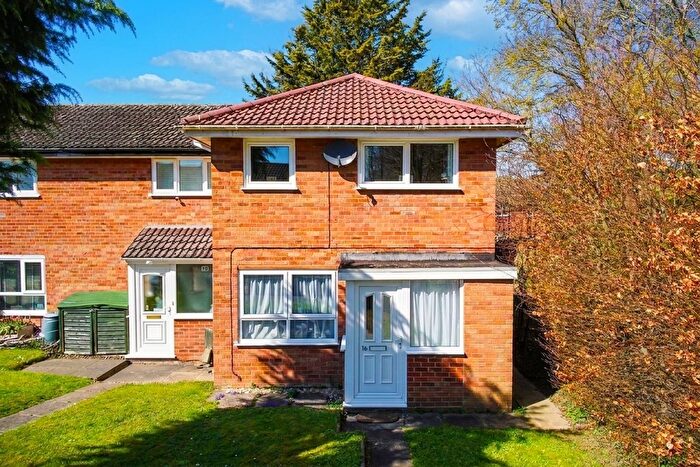 3 Bedroom End Terrace House For Sale In Reydon Close, Clover Hill, Norwich, NR5