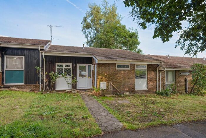 3 Bedroom Bungalow To Rent In Ulcombe Gardens, Canterbury, CT2