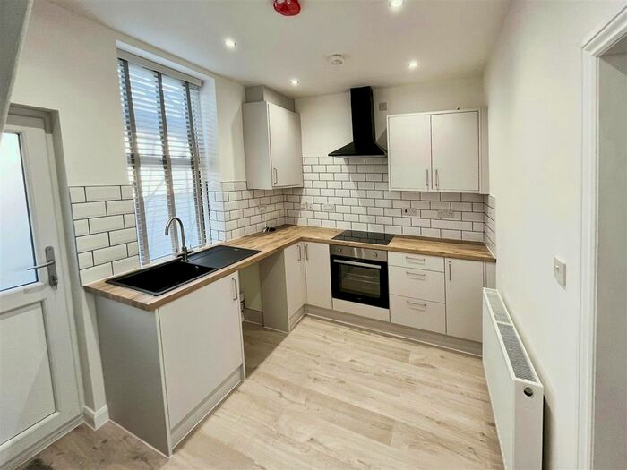 2 Bedroom Property To Rent In Grange Street, Burnley, BB11