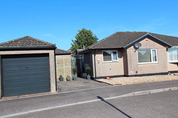 2 Bedroom Semi Detached Bungalow For Sale In Tower Way, Dunkeswell, EX14