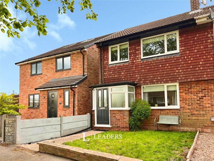 3 Bedroom End Of Terrace House For Sale In Sobers Gardens, Arnold, Nottingham, NG5