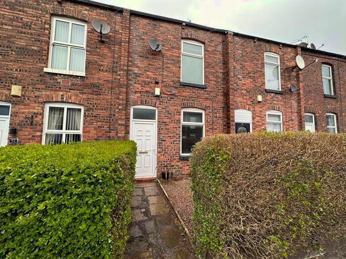 2 Bedroom Terraced House To Rent In Bennett Street, Hyde, SK14