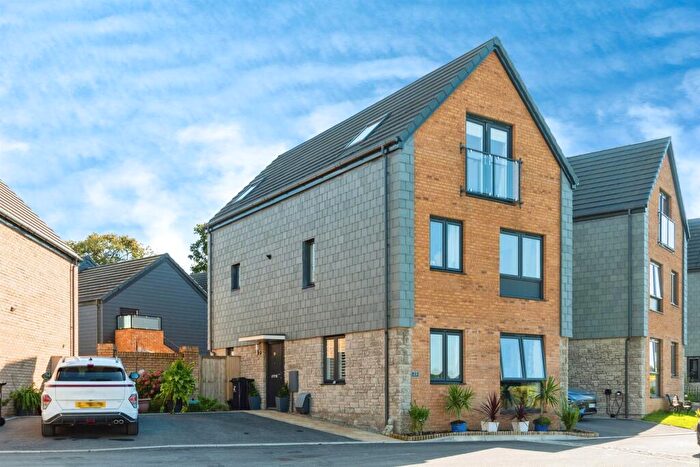 4 Bedroom Detached House For Sale In Bal Road, Callington, PL17