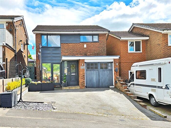 3 Bedroom Detached House For Sale In Hyacinth Close, Haslingden, Rossendale, BB4