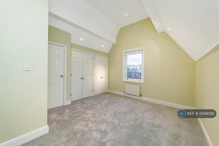 4 Bedroom Terraced House To Rent In Telferscot Road, Balham, SW12