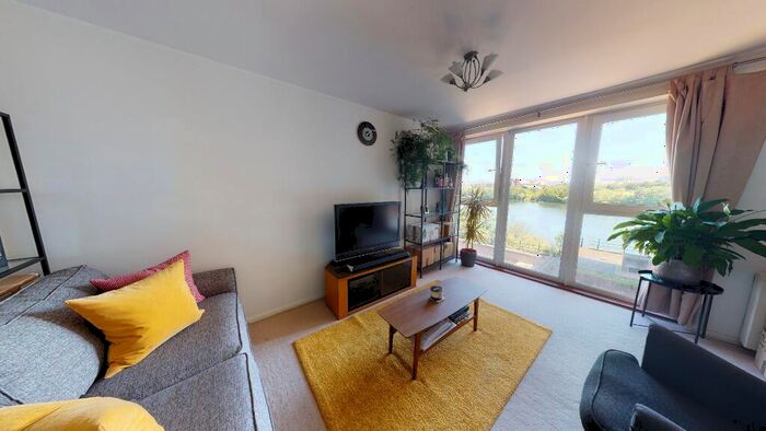 2 Bedroom Flat To Rent In Jim Driscoll Way, Cardiff Bay, Cardiff, CF11