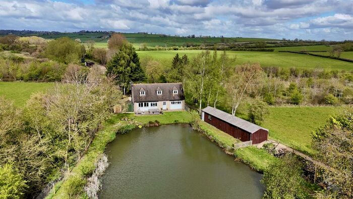 3 Bedroom Detached House For Sale In Chad Lakes, Stow Road, Nr Bledington, OX7