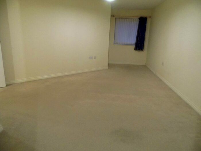 2 Bedroom Flat To Rent In Florey Court, Old Town, Swindon, SN1