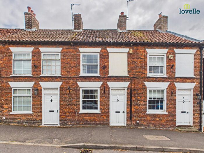 2 Bedroom Terraced House For Sale In Church Street, Caistor, LN7