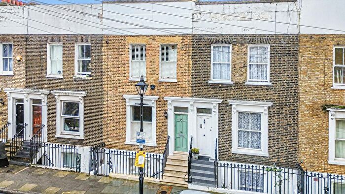 4 Bedroom Property To Rent In Woodstock Terrace, London, E14