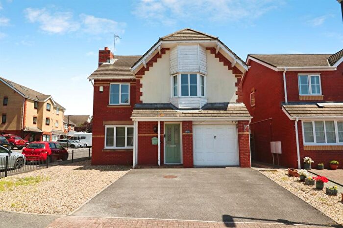4 Bedroom Detached House For Sale In Cwrt Edward, Barry, CF62