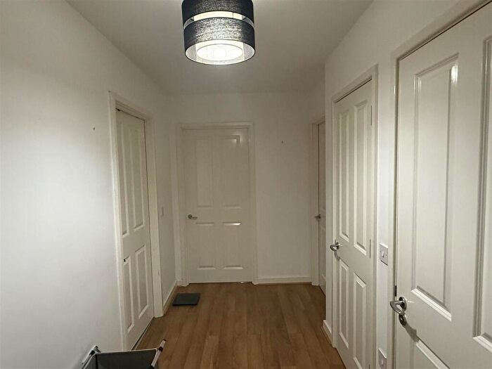 2 Bedroom Flat For Sale In Lincoln Road, Peterborough, PE1