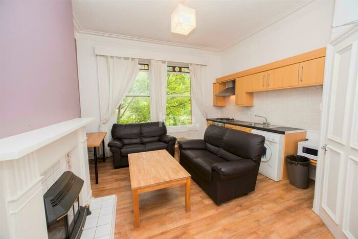 2 Bedroom Apartment To Rent In Grosvenor House, Jesmond, Newcastle Upon Tyne, NE2