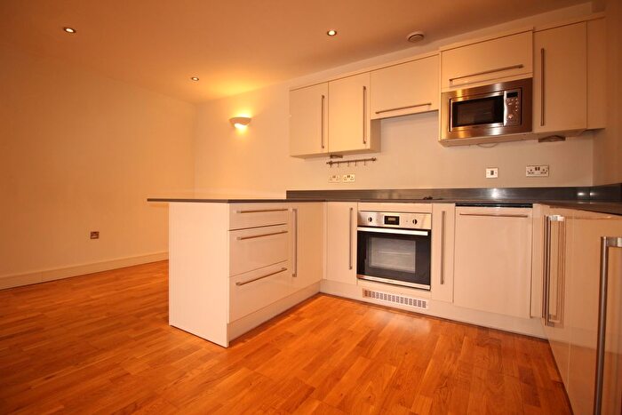 2 Bedroom Flat To Rent In Weirview Place, Catteshall Lane, Godalming, GU7