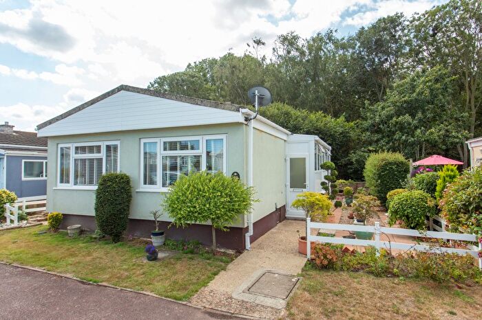 2 Bedroom Park Home For Sale In Four Horseshoes Park, Seasalter Road, Graveney, Faversham, ME13