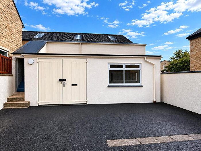 Detached House To Rent In Elmwood Lane, Barwick-In-Elmet, LS15