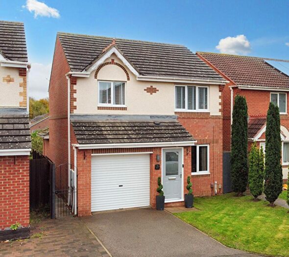 3 Bedroom Detached House For Sale In Duxford Grove, Faverdale, DL3