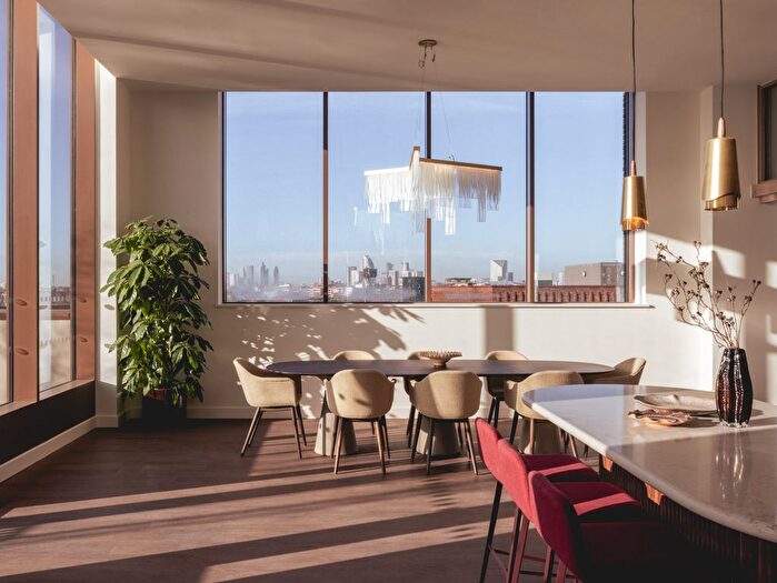 1 Bedroom Flat To Rent In Biscuit Walk, Bermondsey, London, SE16