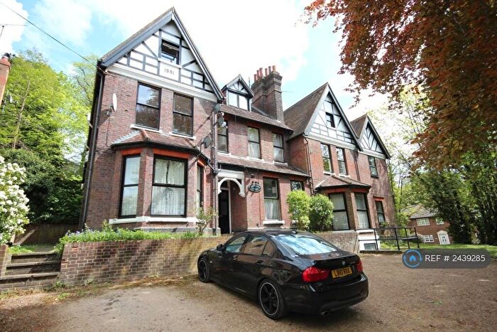 1 Bedroom Flat To Rent In Woodland Court, Luton, LU2