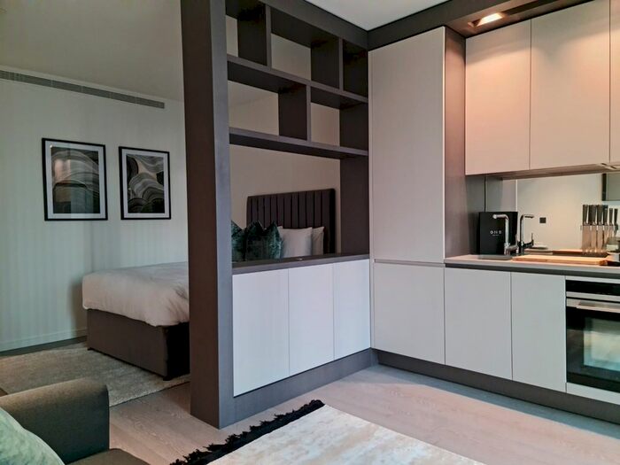 Studio To Rent In Water Street, London, E14