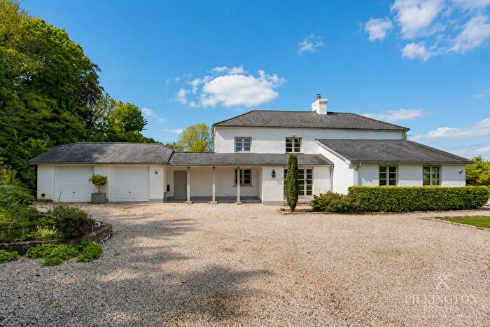 6 Bedroom Detached House For Sale In Runnon Moor Lane, Hatherleigh, Okehampton, Devon, EX20