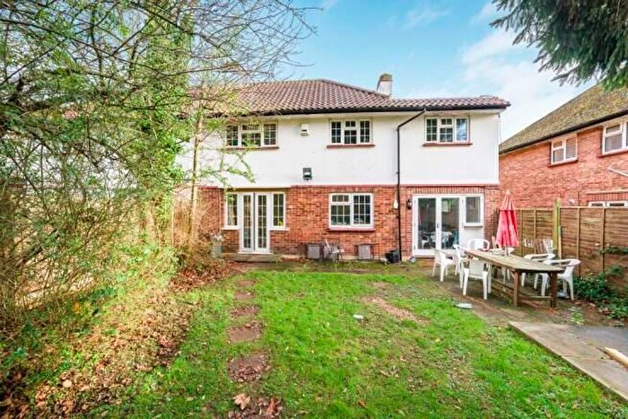 6 Bedroom Semi-Detached House To Rent In Spring Rise, Egham, TW20