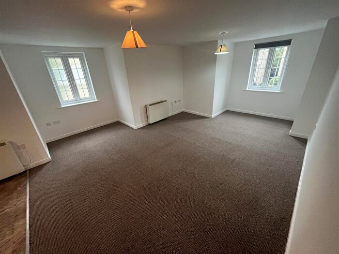 2 Bedroom Apartment To Rent In Langwood Court, Haslingden, Rossendale, B44